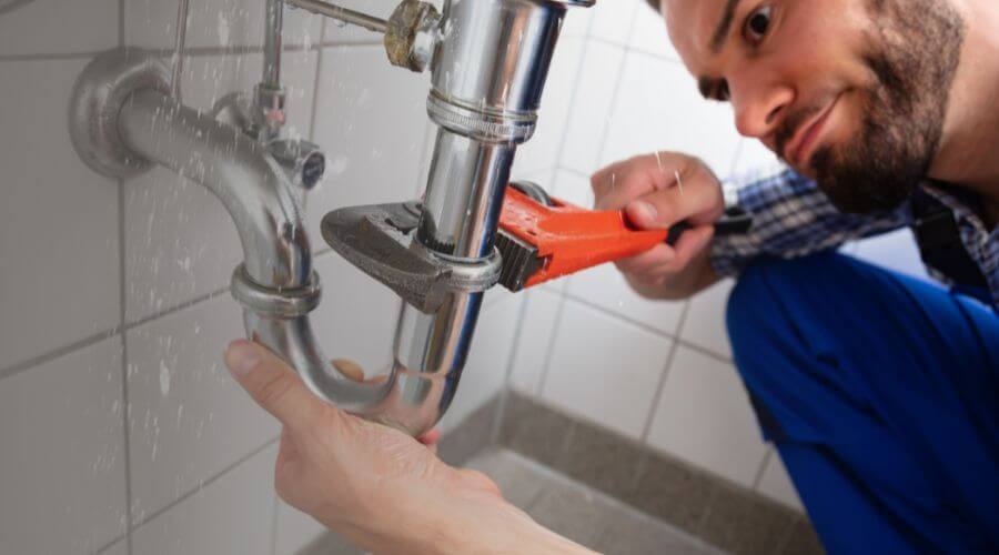 Professional sink repair in Braddock, ND
